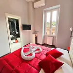 Domitia Vatican Luxury Apartment
